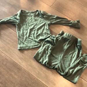 Dark green 0-3 month soft solly baby set